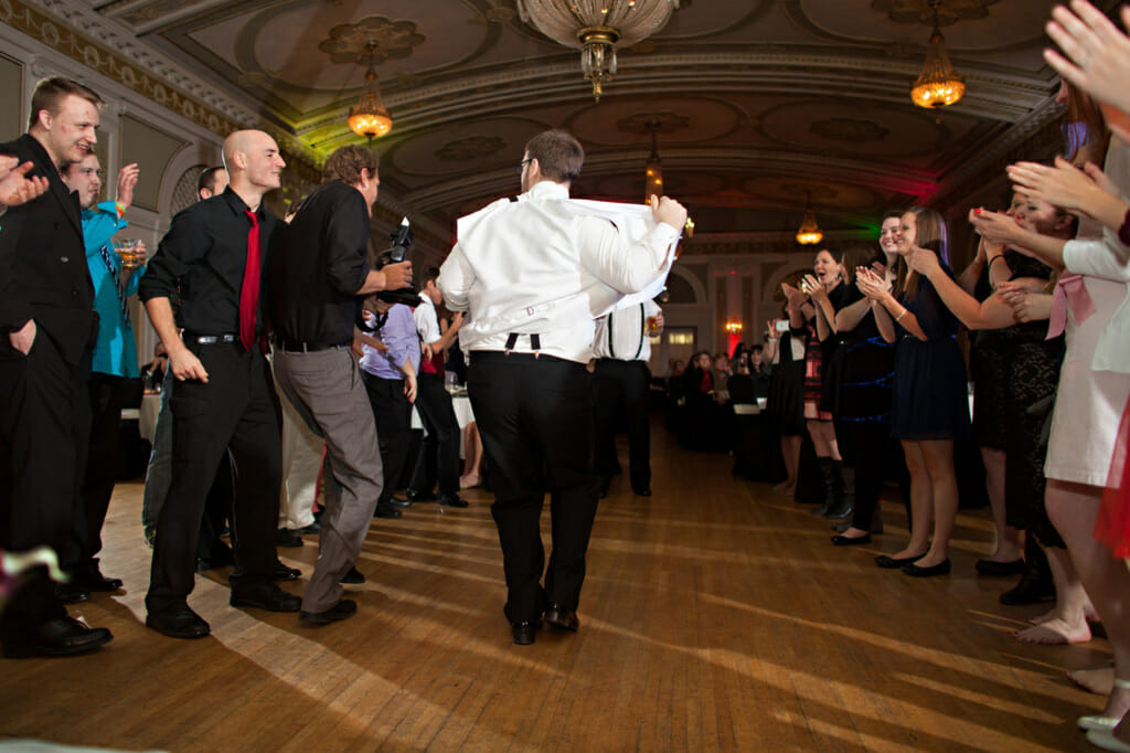 Wedding Reception Traditions : Garter & Bouquet Toss 3 6 Reception 0611