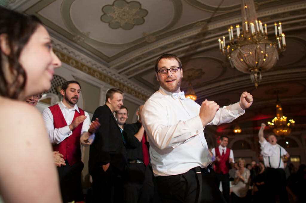 Wedding Reception Traditions : Garter & Bouquet Toss 4 6 Reception 0612