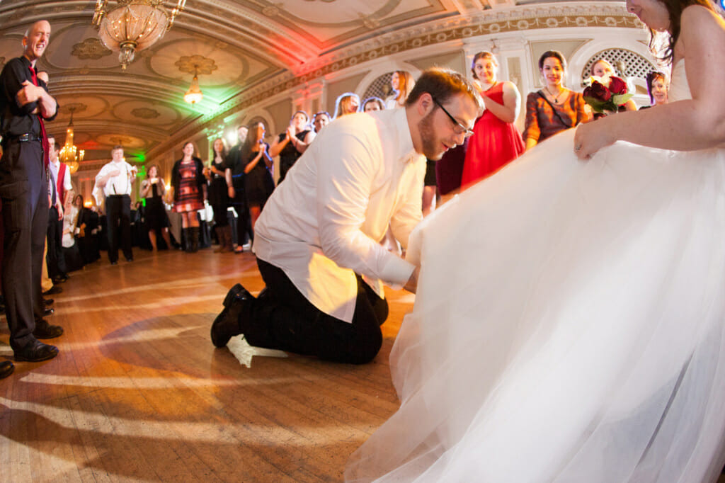 Wedding Reception Traditions : Garter & Bouquet Toss 9 6 Reception 0617