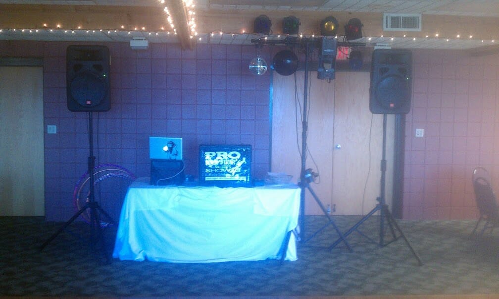 Dylan and Amanda Wedding at Lakewoods Resort 1 lakewoods resort wedding dj