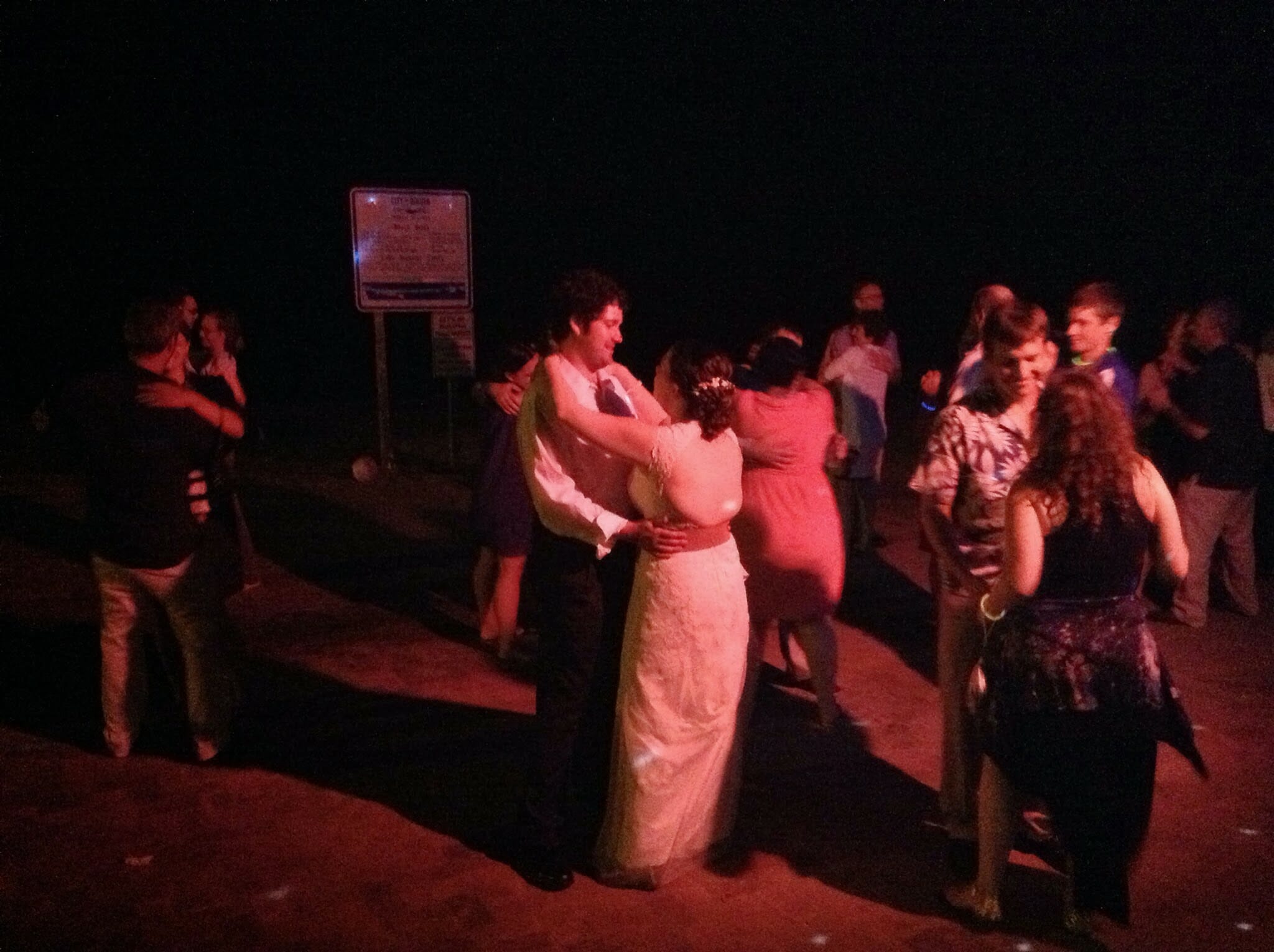 Park Point Beach House Wedding Dj Dance Pro Sound Light Show