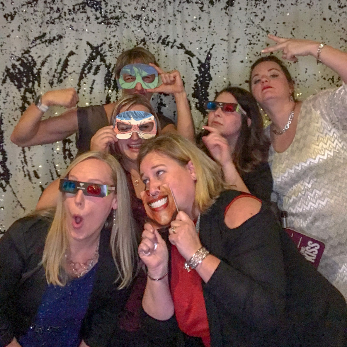 Essentia's Company Event Photo Booth at Tobie's in Hinkley MN 1 181215 Essentia originals 181215 081904 2