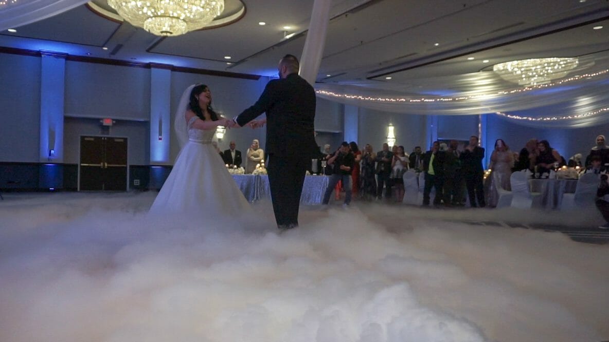 Wedding at Doubletree Hotel Bloomington MN 1 190402 Hashw Wedding 190324 164522 1